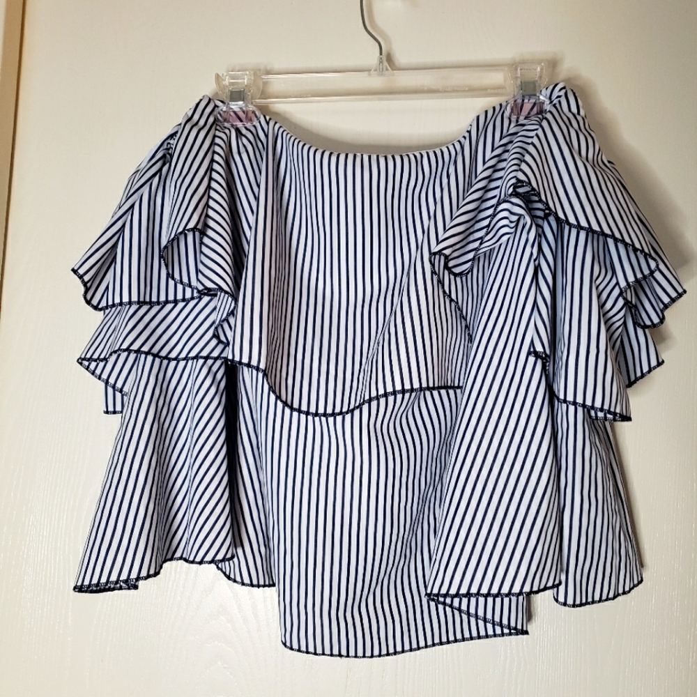 Size Small Unique Shirt